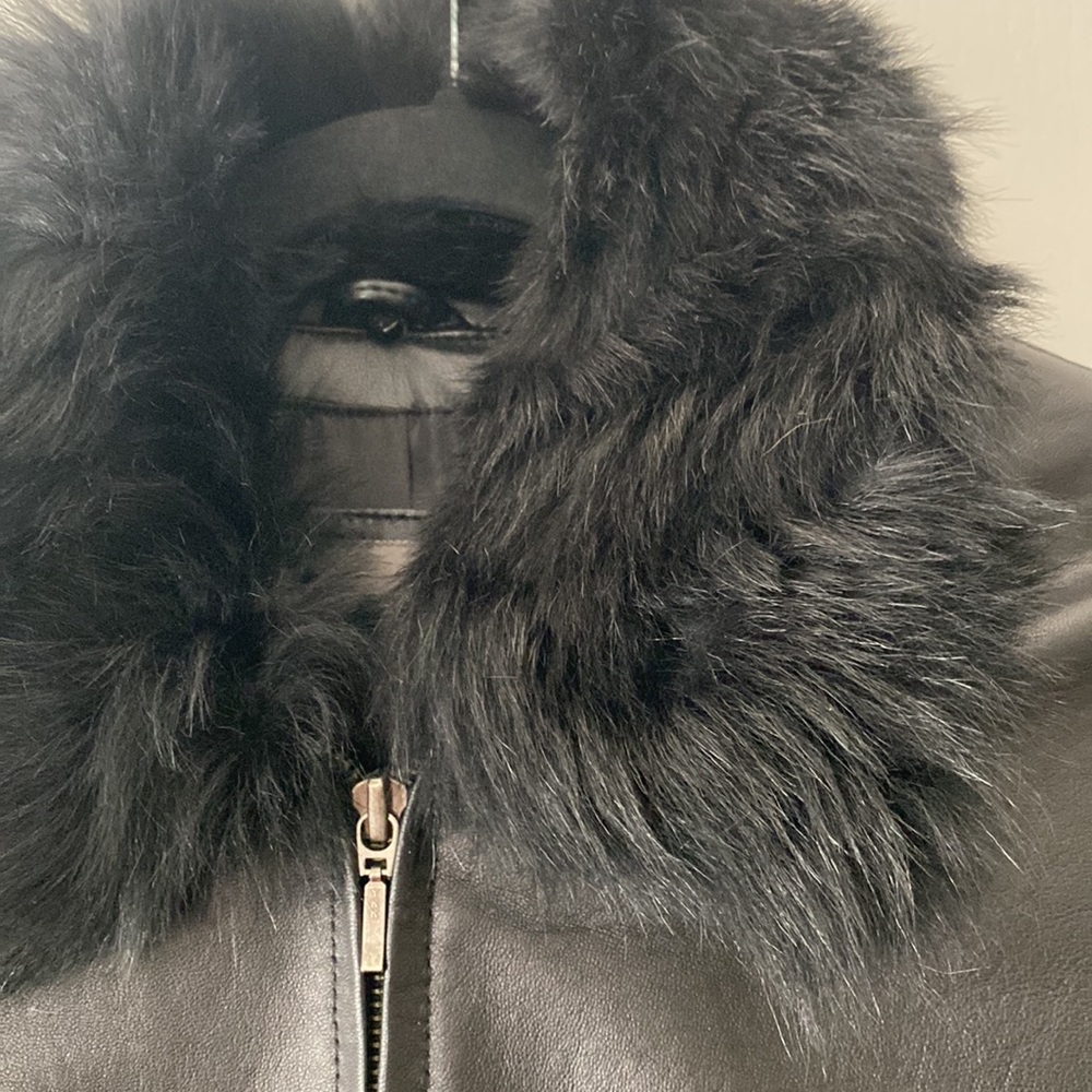 Wilson's butter leather jacket w/ removable fur collar - Picture 2 of 11